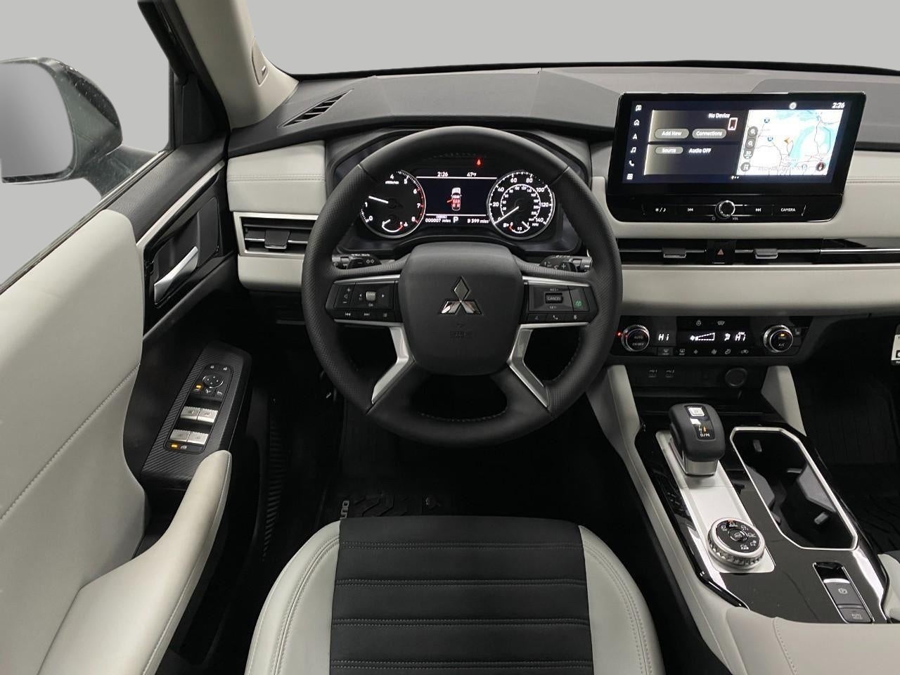 2026 Mitsubishi Outlander SE S-AWC