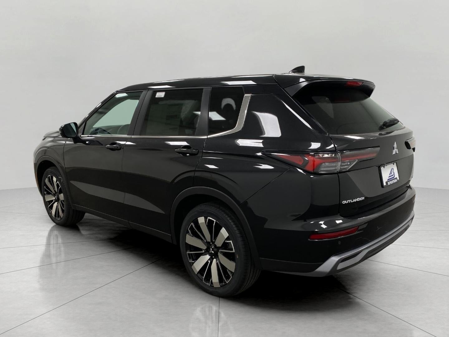 2026 Mitsubishi Outlander SE S-AWC