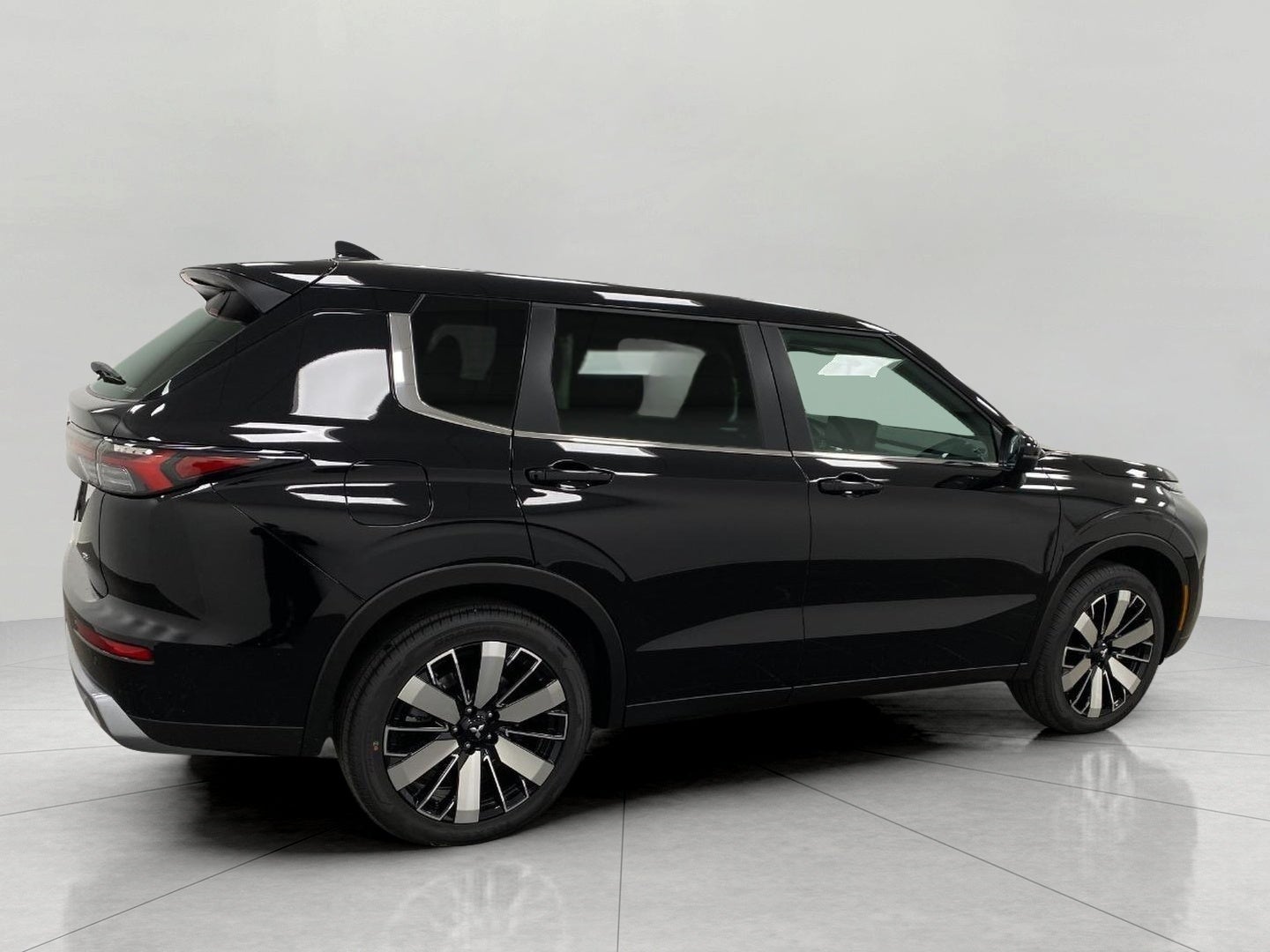 2026 Mitsubishi Outlander SE S-AWC