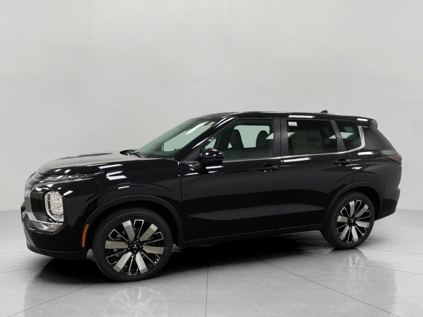 2026 Mitsubishi Outlander SE S-AWC