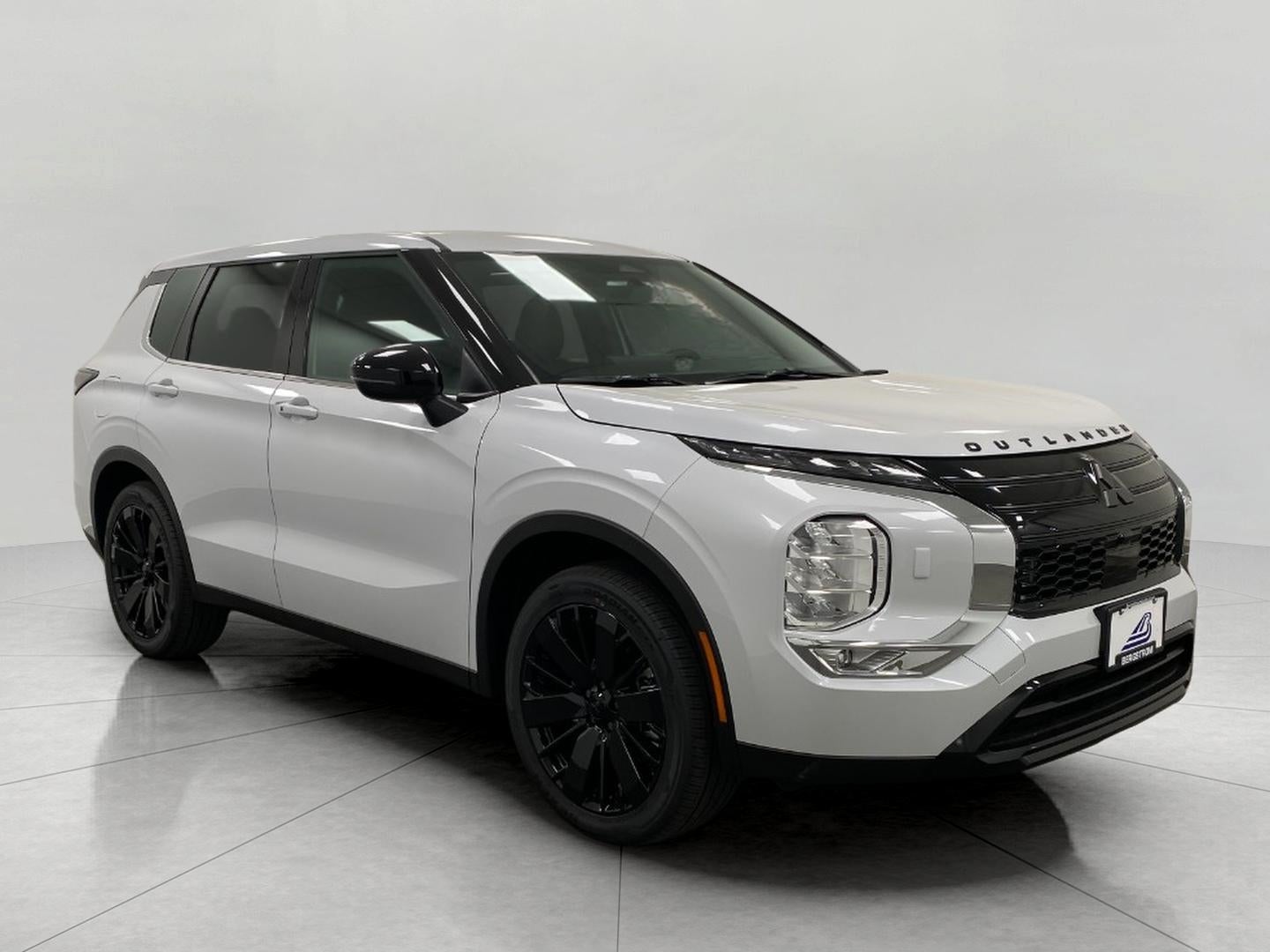 2026 Mitsubishi Outlander LE S-AWC
