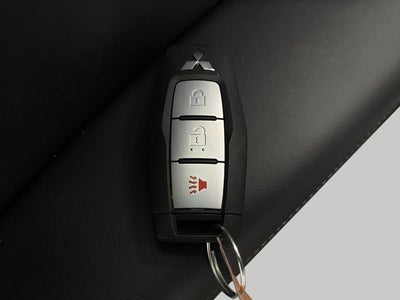 2026 Mitsubishi Outlander LE S-AWC