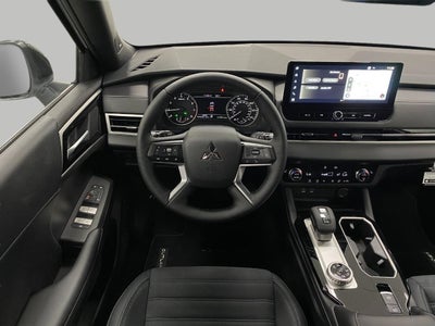 2026 Mitsubishi Outlander LE S-AWC