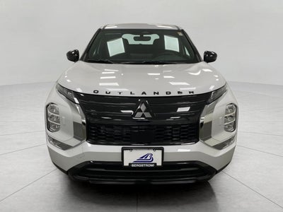 2026 Mitsubishi Outlander LE S-AWC