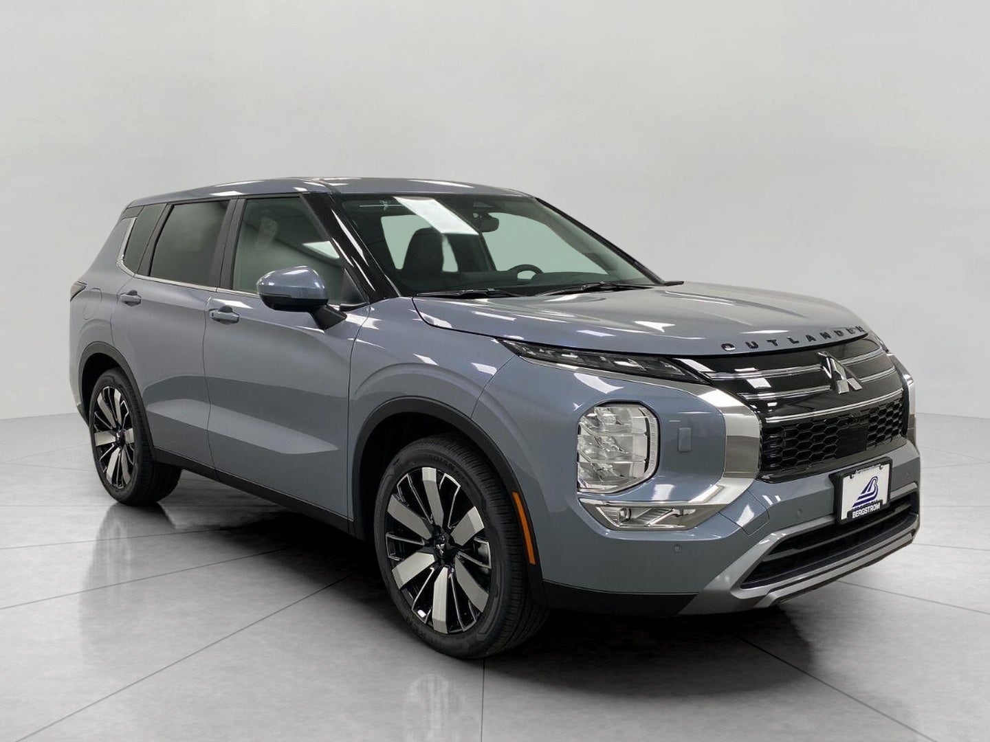 2026 Mitsubishi Outlander SE S-AWC