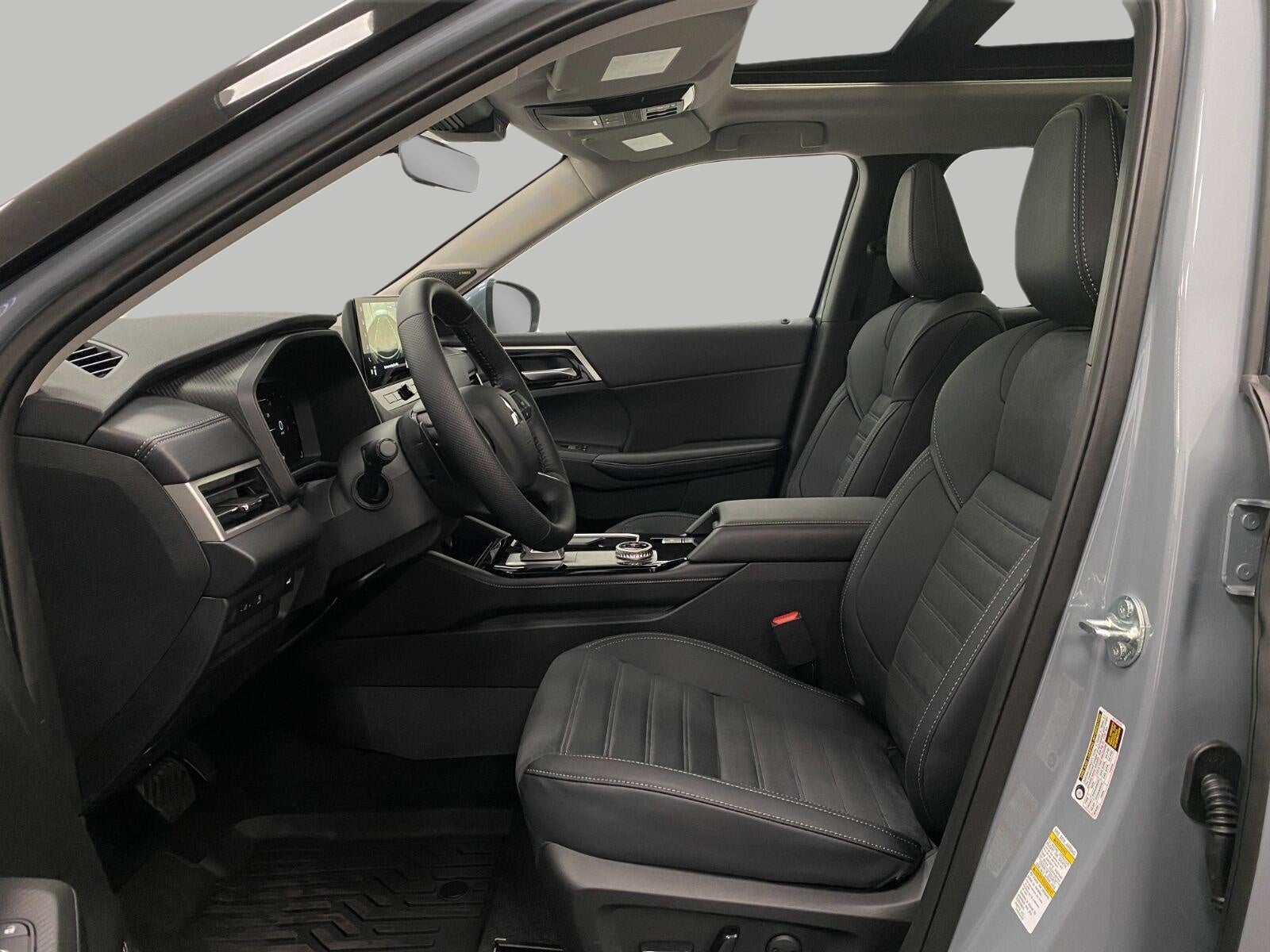2026 Mitsubishi Outlander SE S-AWC