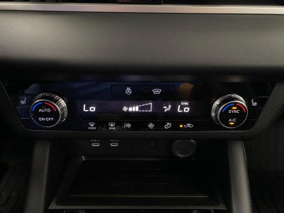 2026 Mitsubishi Outlander SE S-AWC