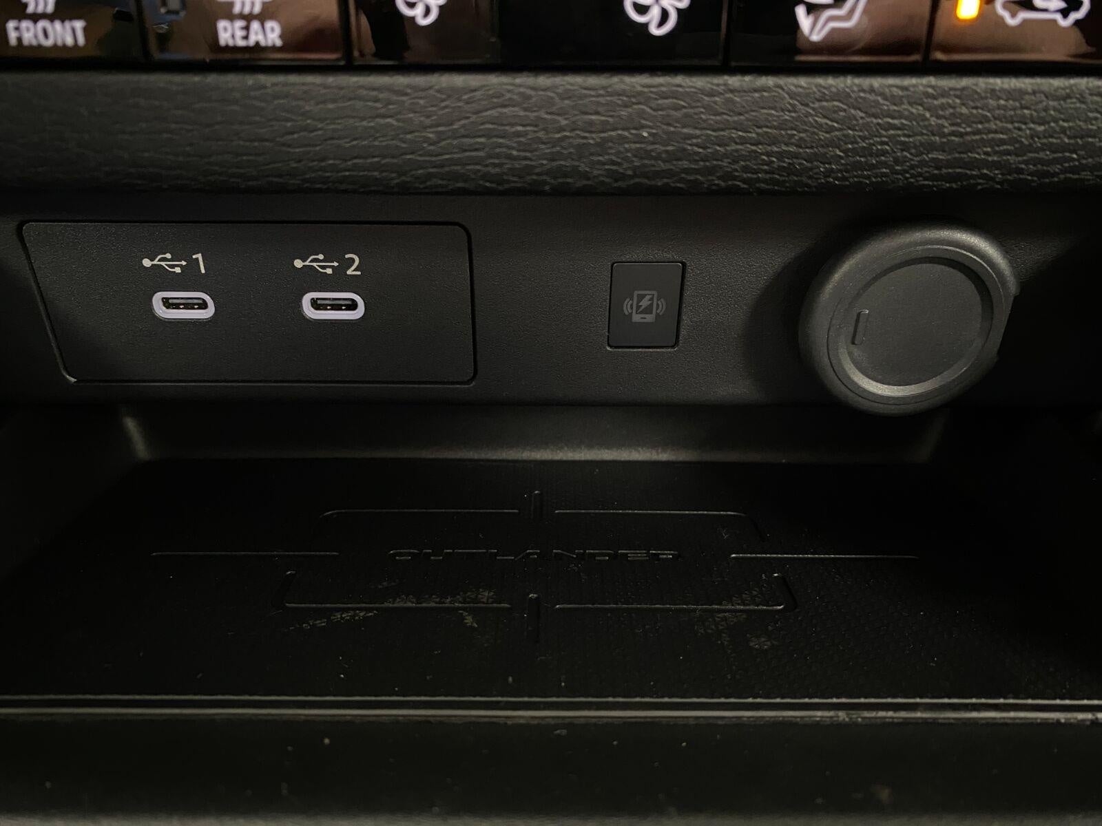 2026 Mitsubishi Outlander SE S-AWC
