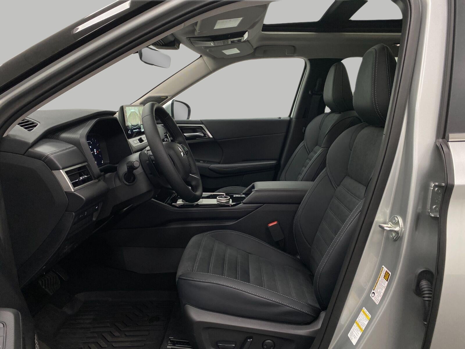 2026 Mitsubishi Outlander SE S-AWC