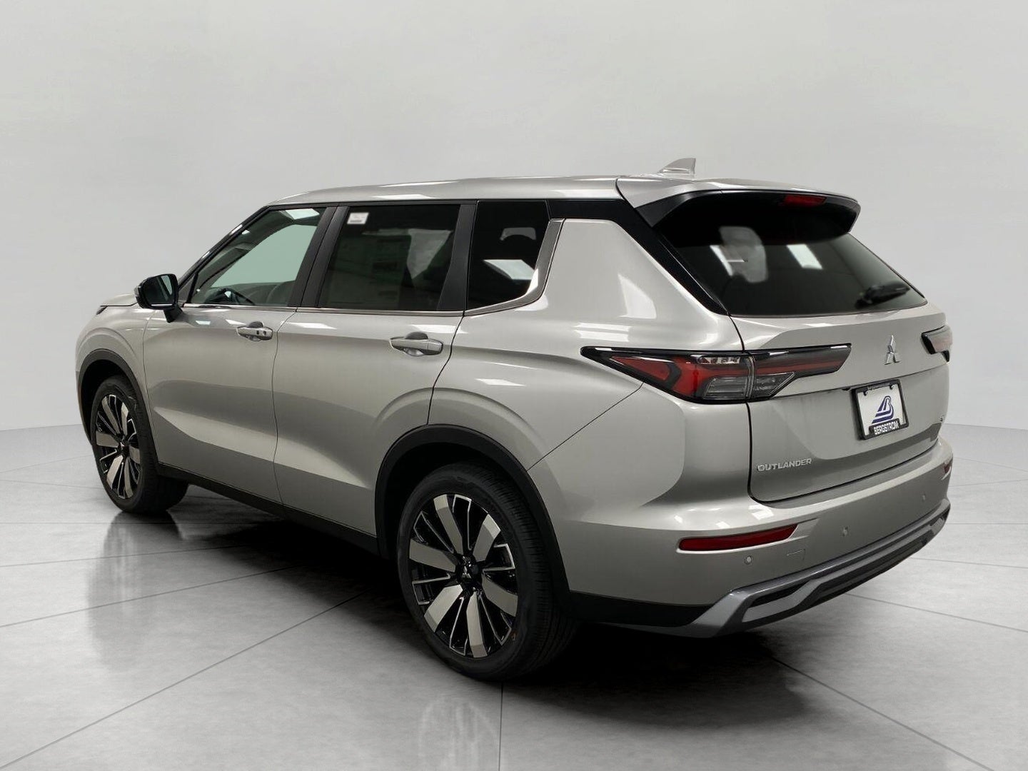 2026 Mitsubishi Outlander SE S-AWC