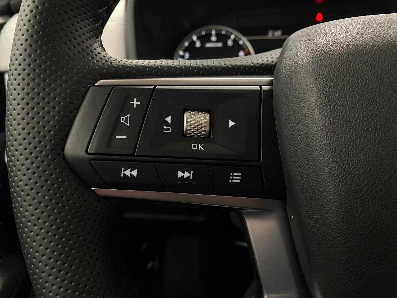 2026 Mitsubishi Outlander SE S-AWC