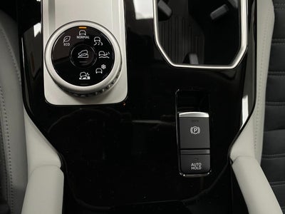 2026 Mitsubishi Outlander SE S-AWC