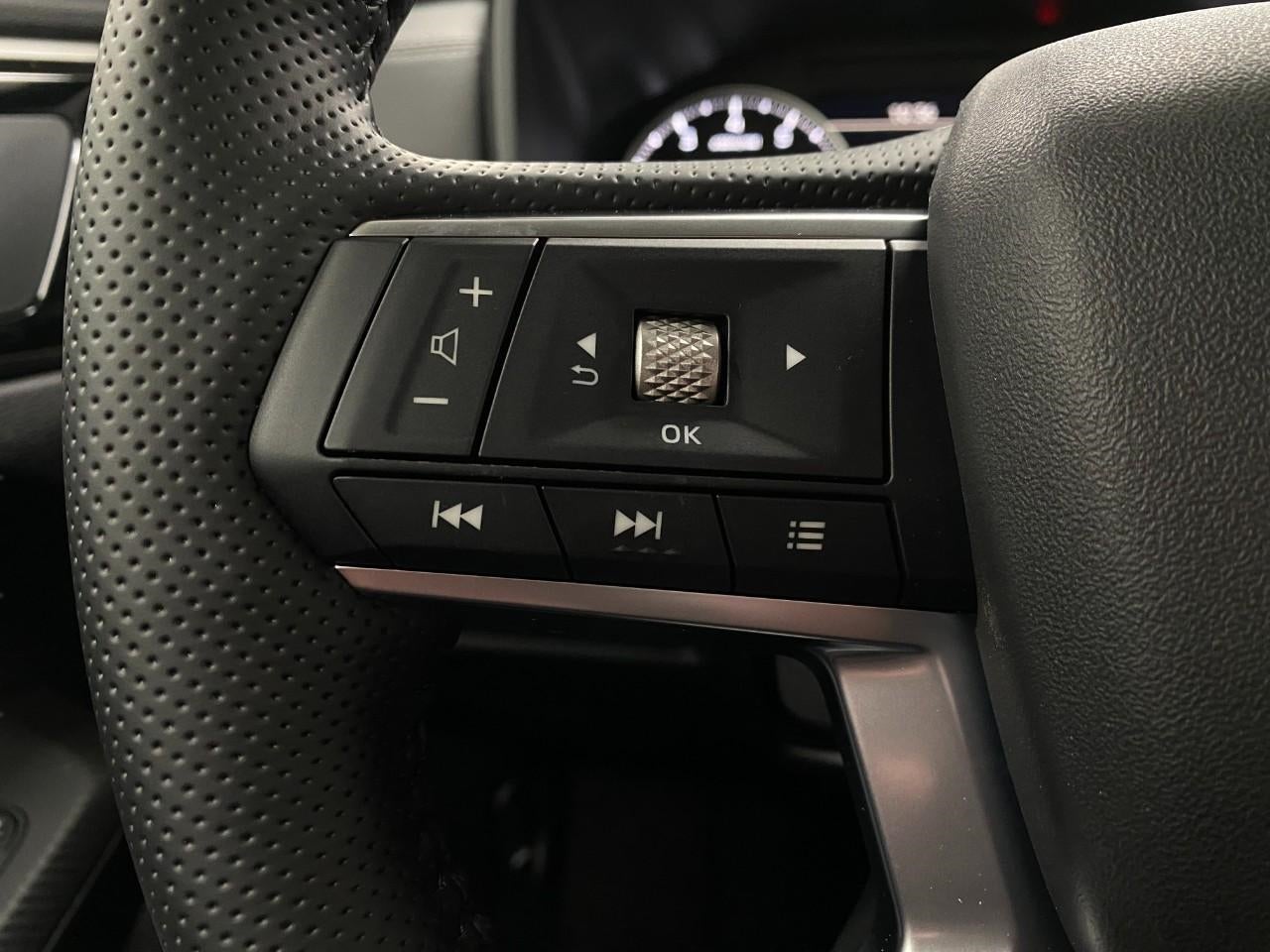 2026 Mitsubishi Outlander SE S-AWC