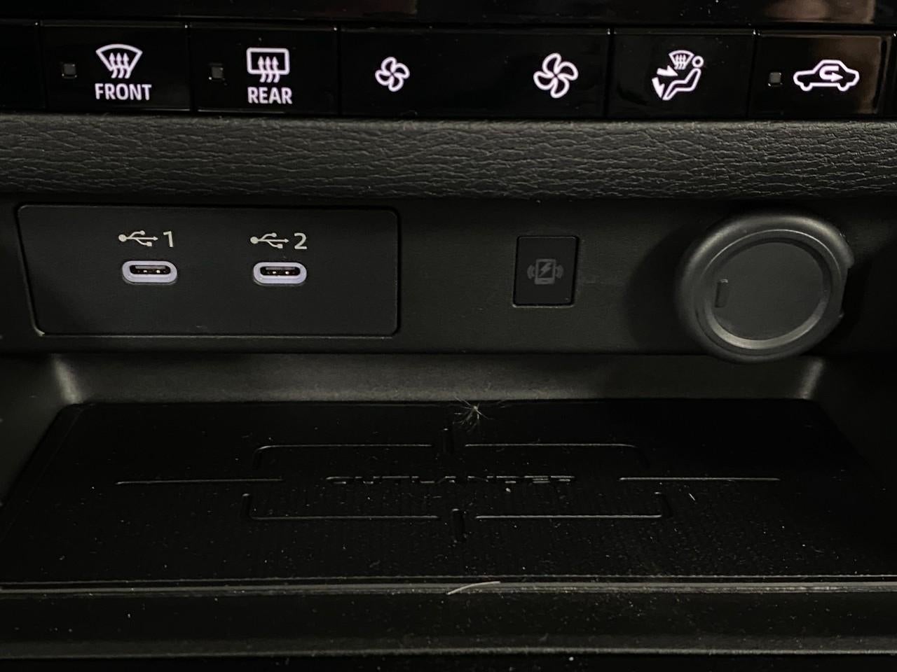 2026 Mitsubishi Outlander SE S-AWC