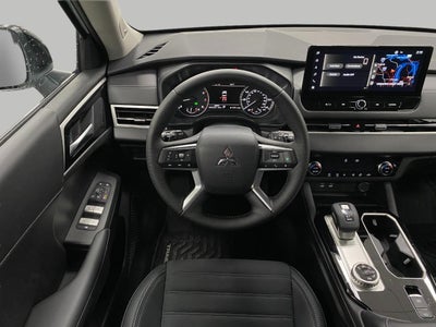 2026 Mitsubishi Outlander SE S-AWC