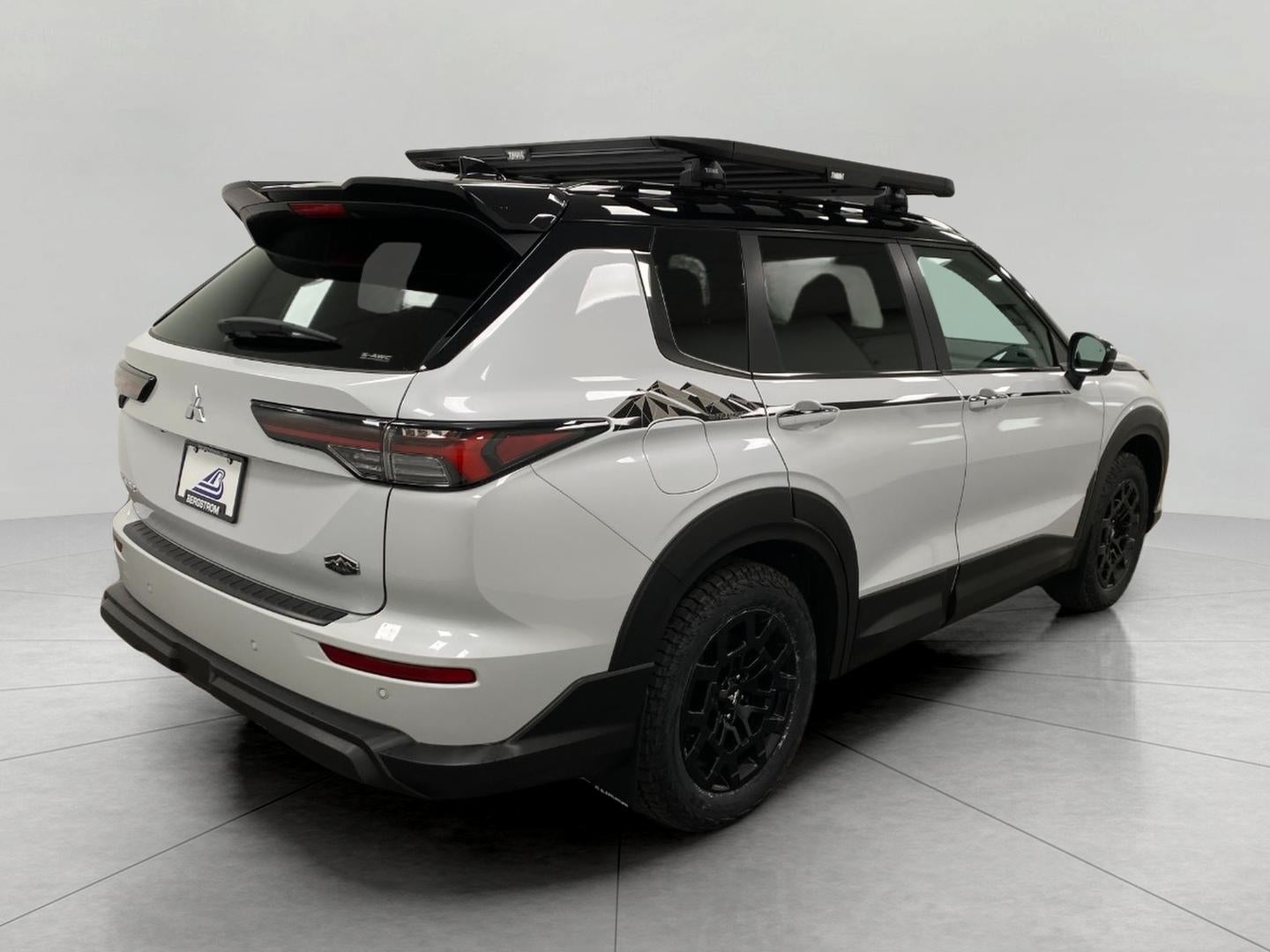 2026 Mitsubishi Outlander SE S-AWC