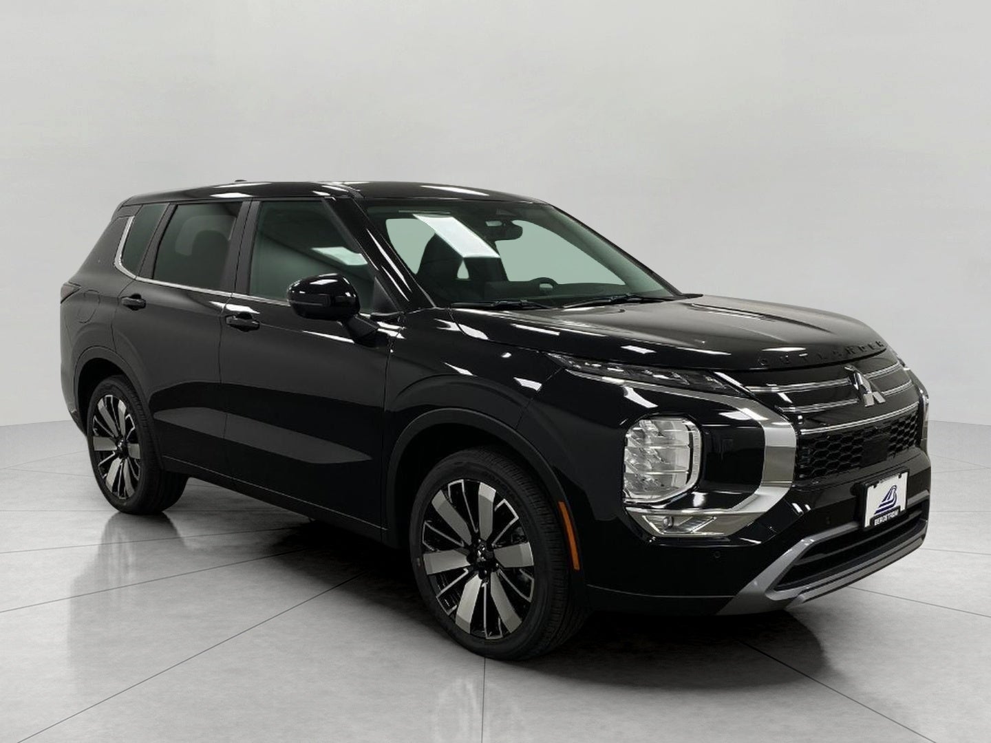 2026 Mitsubishi Outlander SE S-AWC