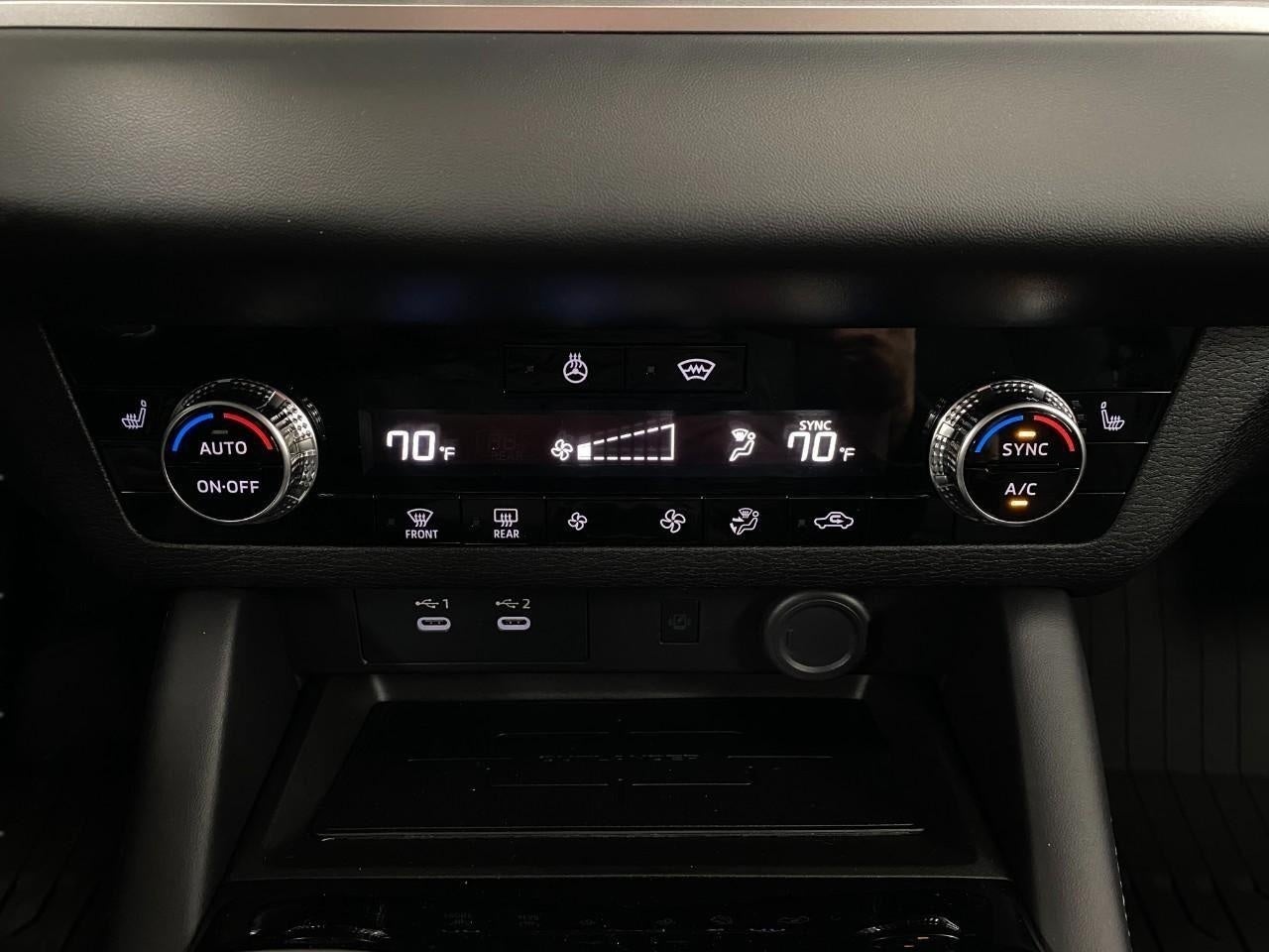 2026 Mitsubishi Outlander SE S-AWC