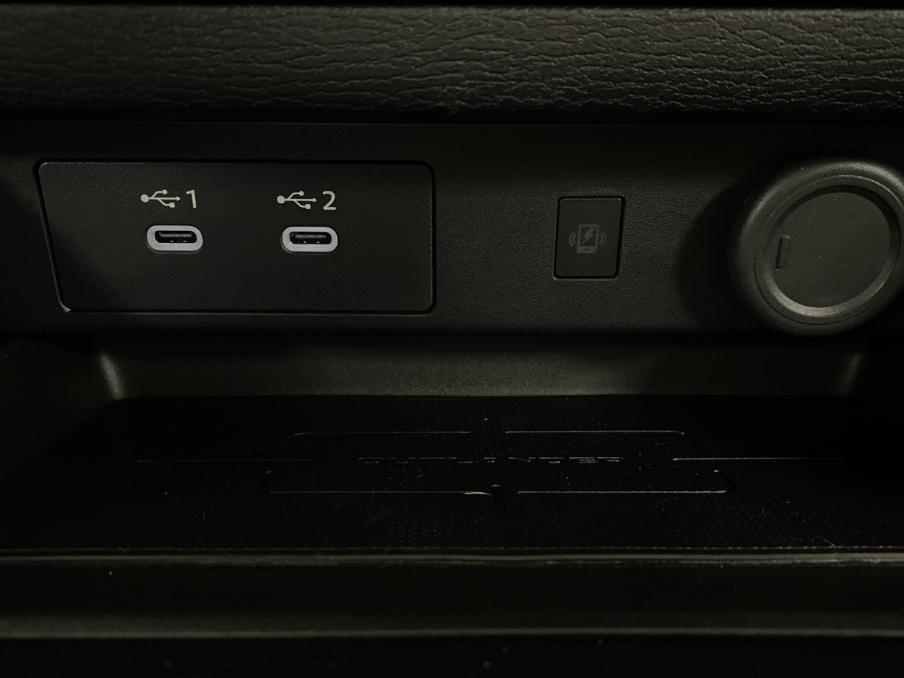 2026 Mitsubishi Outlander LE S-AWC