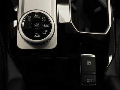 2026 Mitsubishi Outlander LE S-AWC