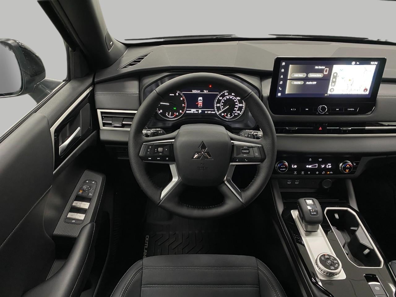 2026 Mitsubishi Outlander LE S-AWC