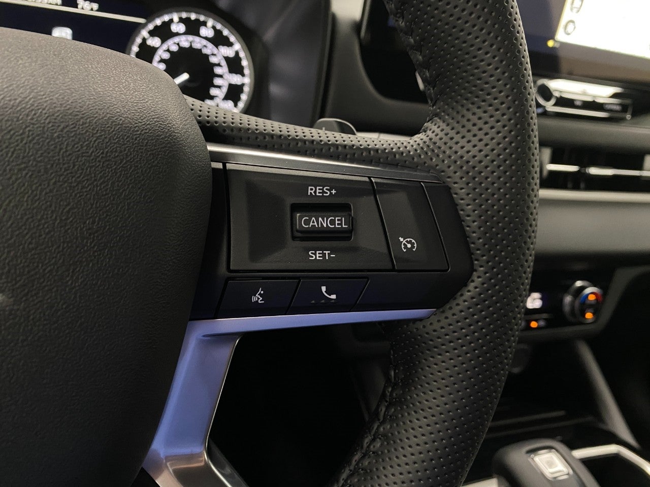 2026 Mitsubishi Outlander LE S-AWC