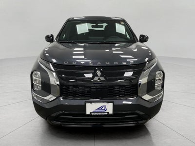 2026 Mitsubishi Outlander LE S-AWC