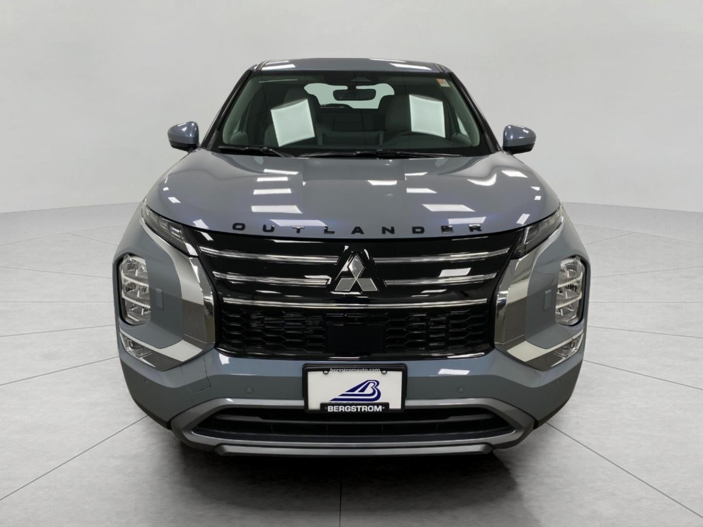 2026 Mitsubishi Outlander SE S-AWC