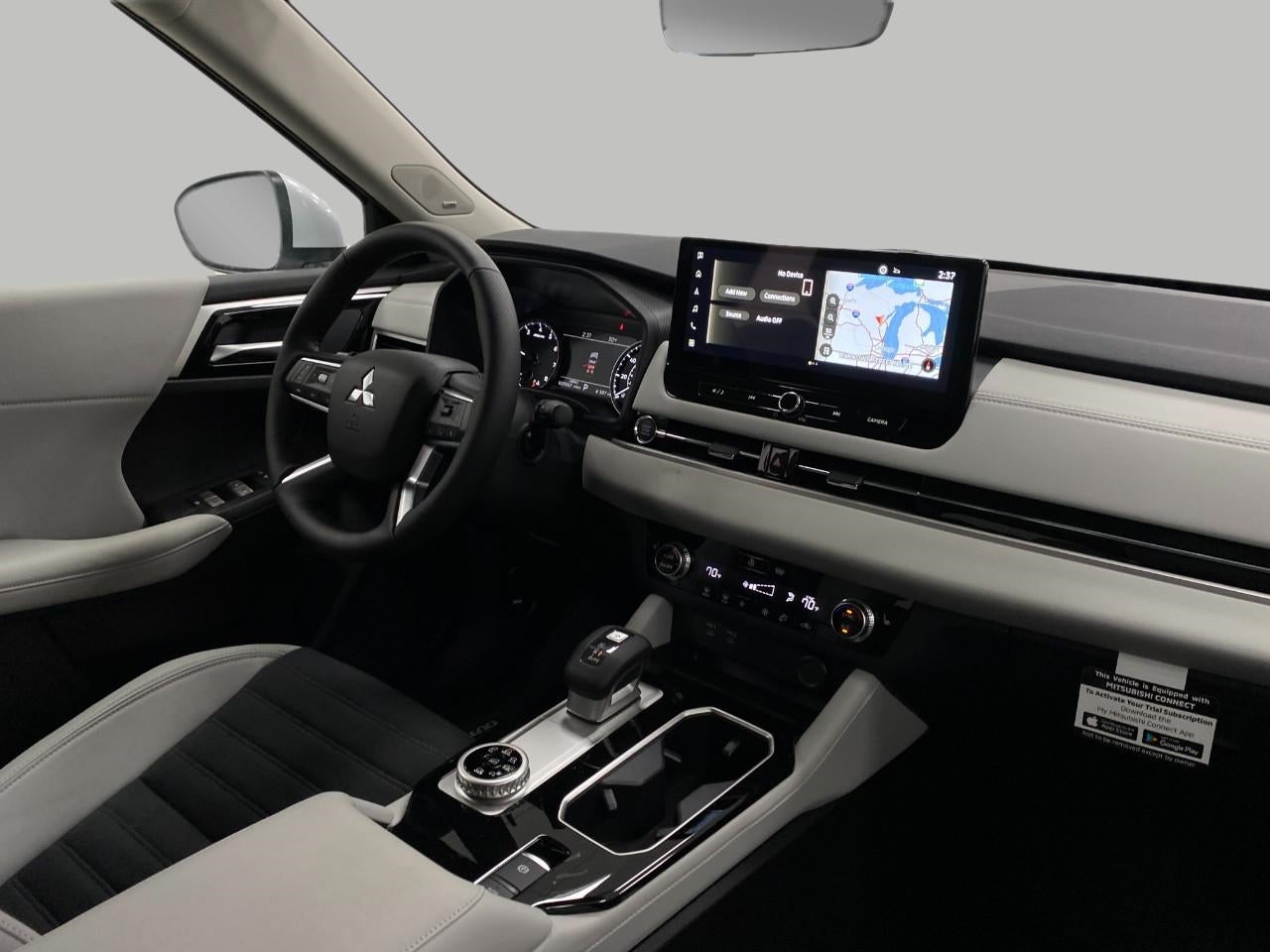 2026 Mitsubishi Outlander SE S-AWC