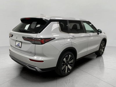 2026 Mitsubishi Outlander SE S-AWC