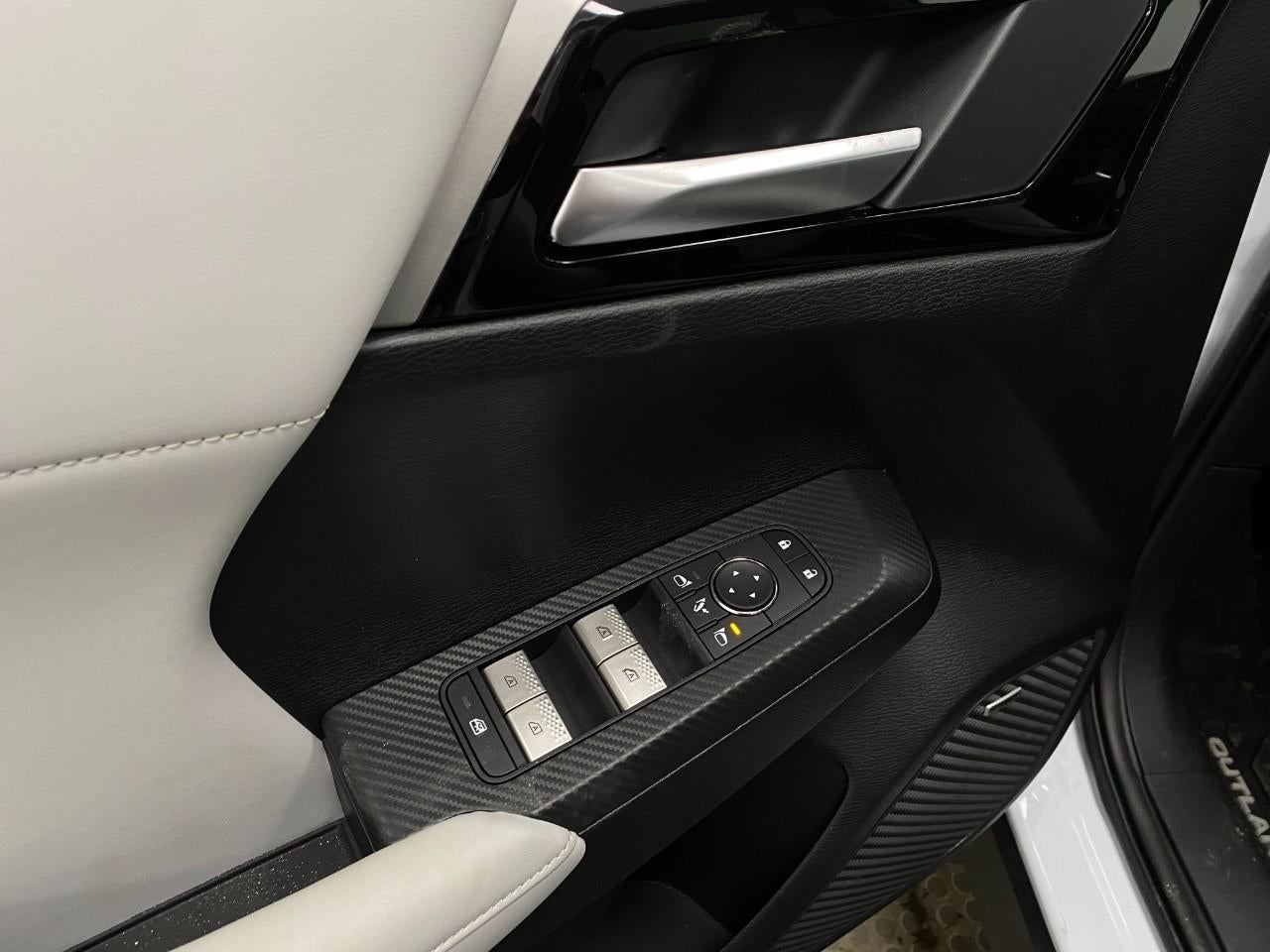 2026 Mitsubishi Outlander SE S-AWC