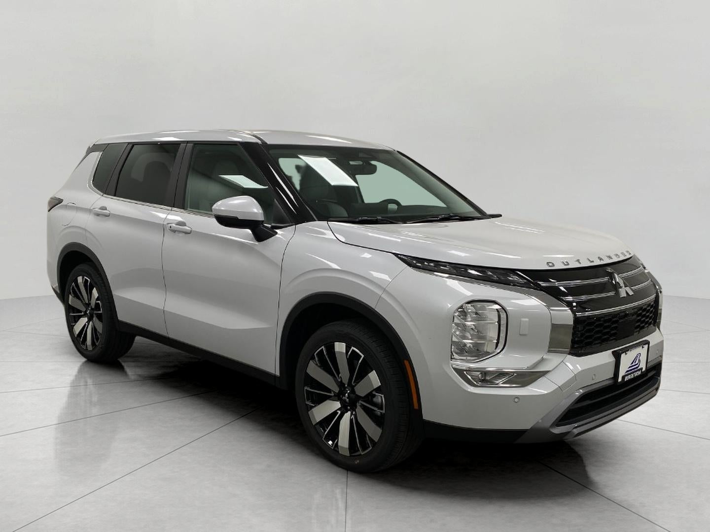 2026 Mitsubishi Outlander SE S-AWC