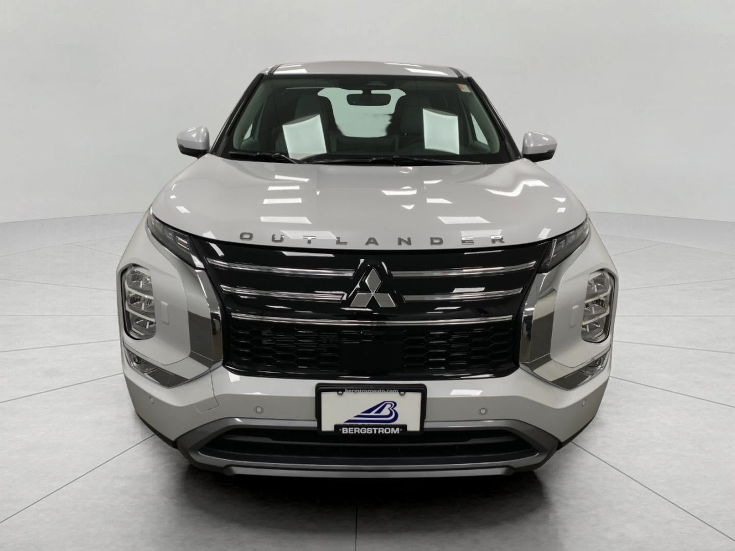 2026 Mitsubishi Outlander SE S-AWC