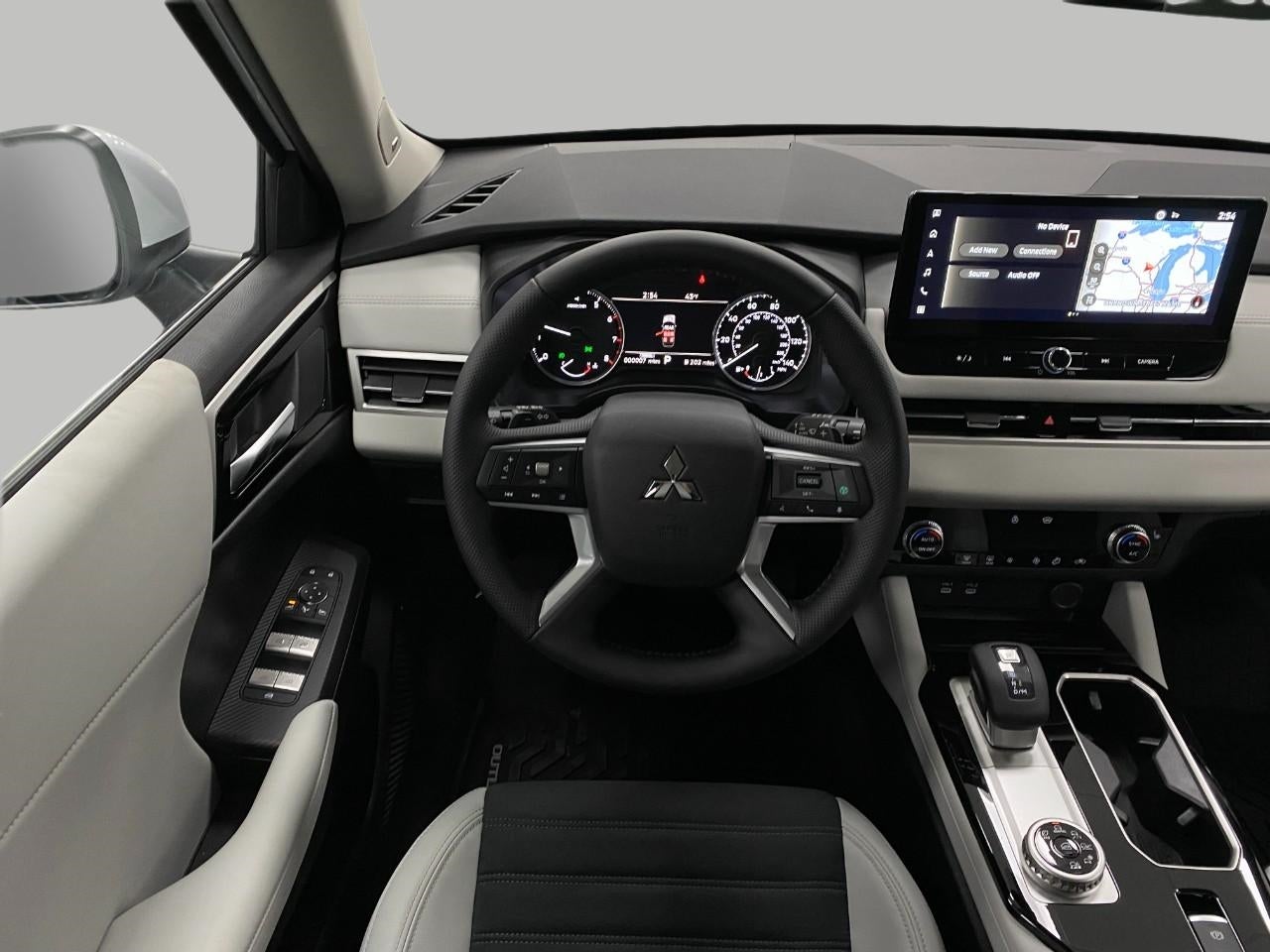 2026 Mitsubishi Outlander SE S-AWC