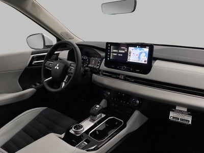 2026 Mitsubishi Outlander SE S-AWC