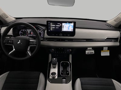 2026 Mitsubishi Outlander SE S-AWC