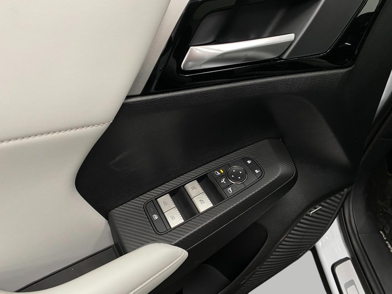 2026 Mitsubishi Outlander SE S-AWC