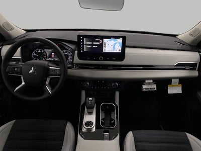 2026 Mitsubishi Outlander SE S-AWC