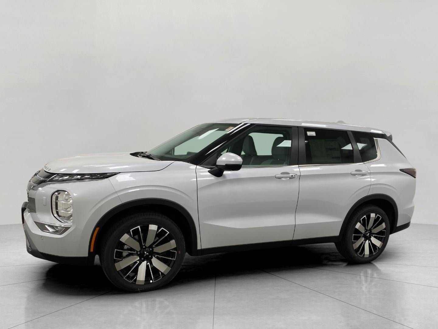 2026 Mitsubishi Outlander SE S-AWC