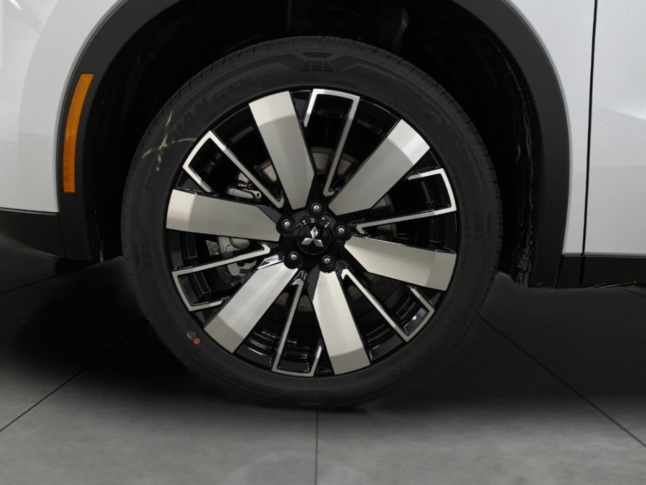 2026 Mitsubishi Outlander SE S-AWC