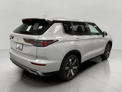 2026 Mitsubishi Outlander SE S-AWC