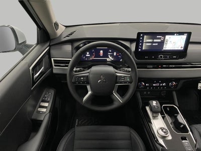 2026 Mitsubishi Outlander SE S-AWC