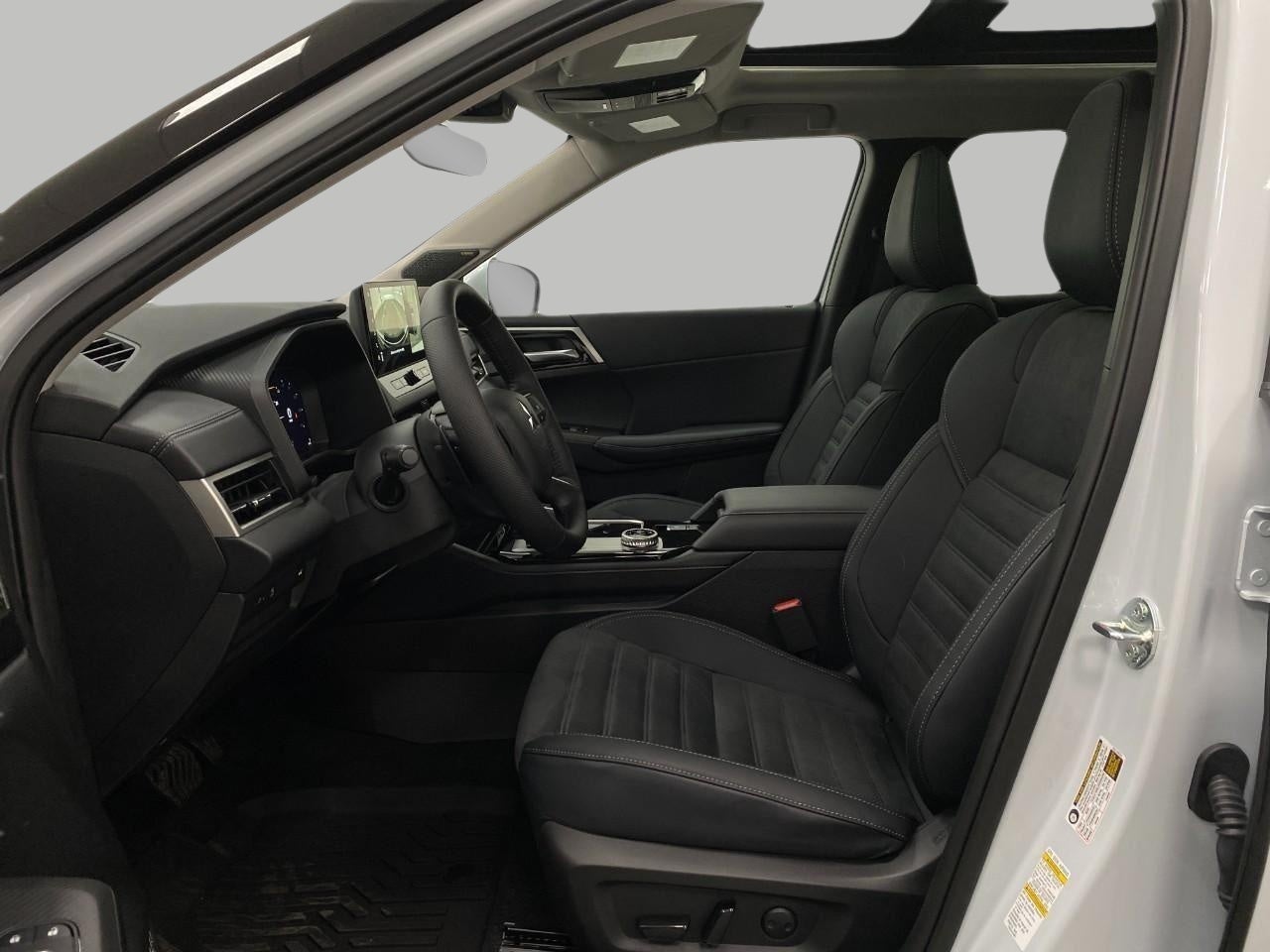 2026 Mitsubishi Outlander SE S-AWC