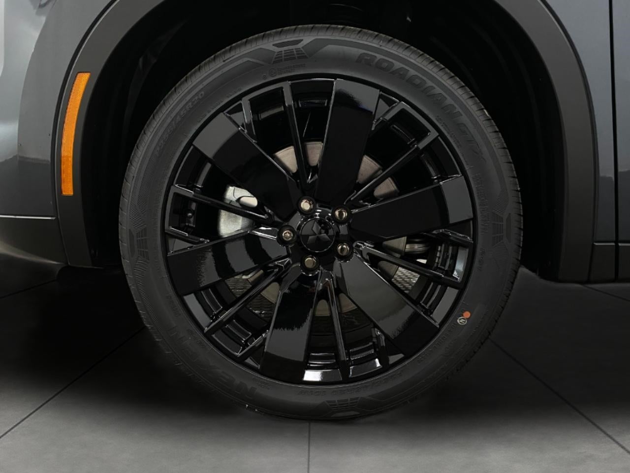 2026 Mitsubishi Outlander LE S-AWC