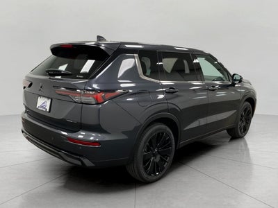 2026 Mitsubishi Outlander LE S-AWC