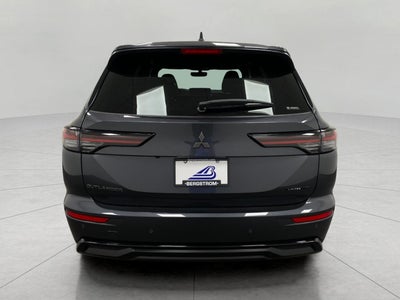 2026 Mitsubishi Outlander LE S-AWC
