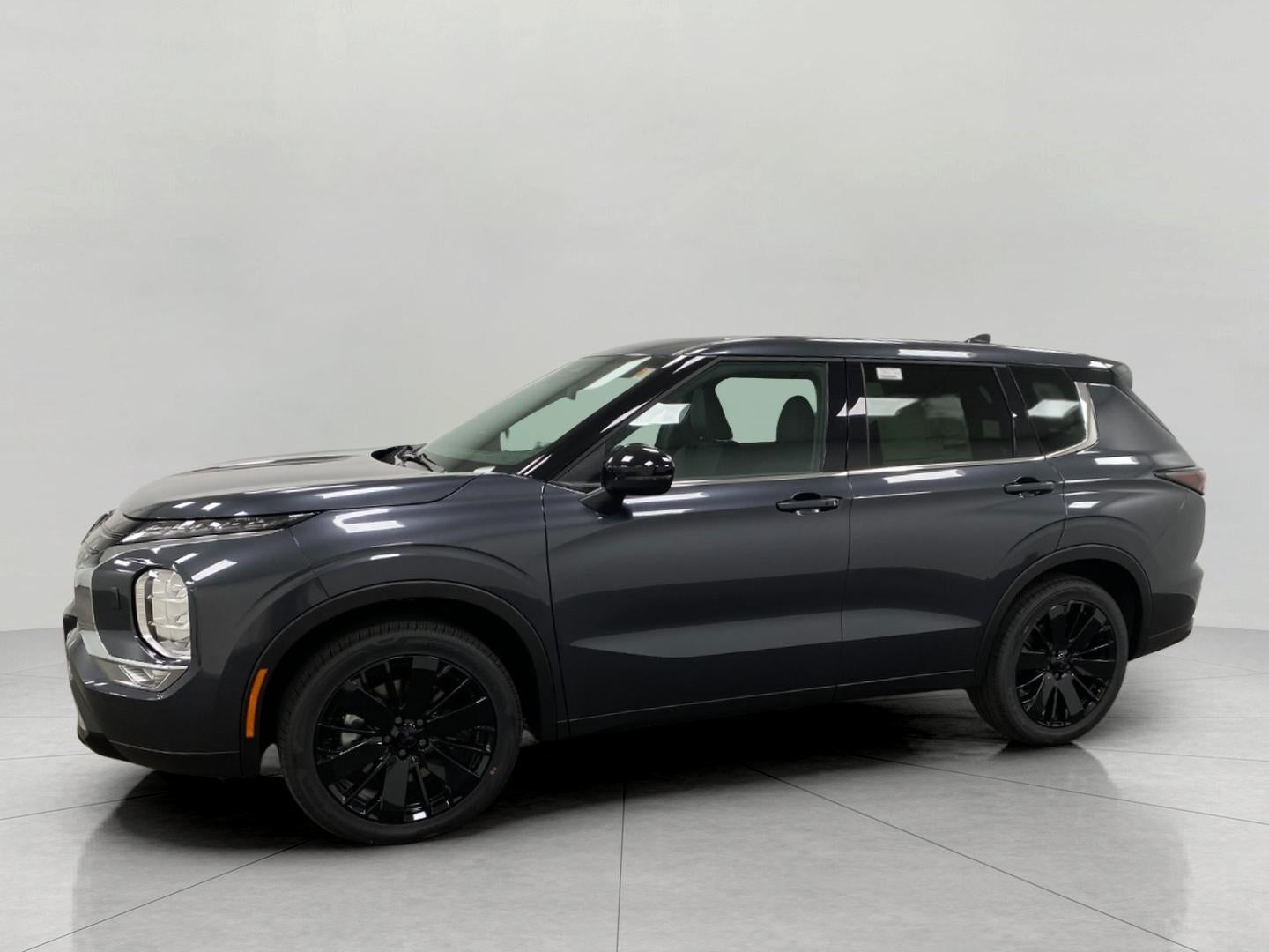 2026 Mitsubishi Outlander LE S-AWC