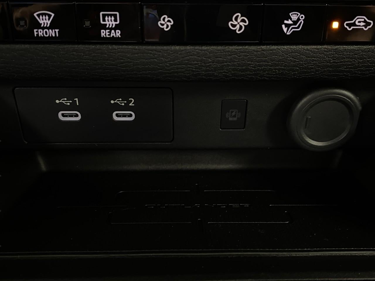 2026 Mitsubishi Outlander LE S-AWC