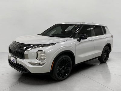 2026 Mitsubishi Outlander LE S-AWC