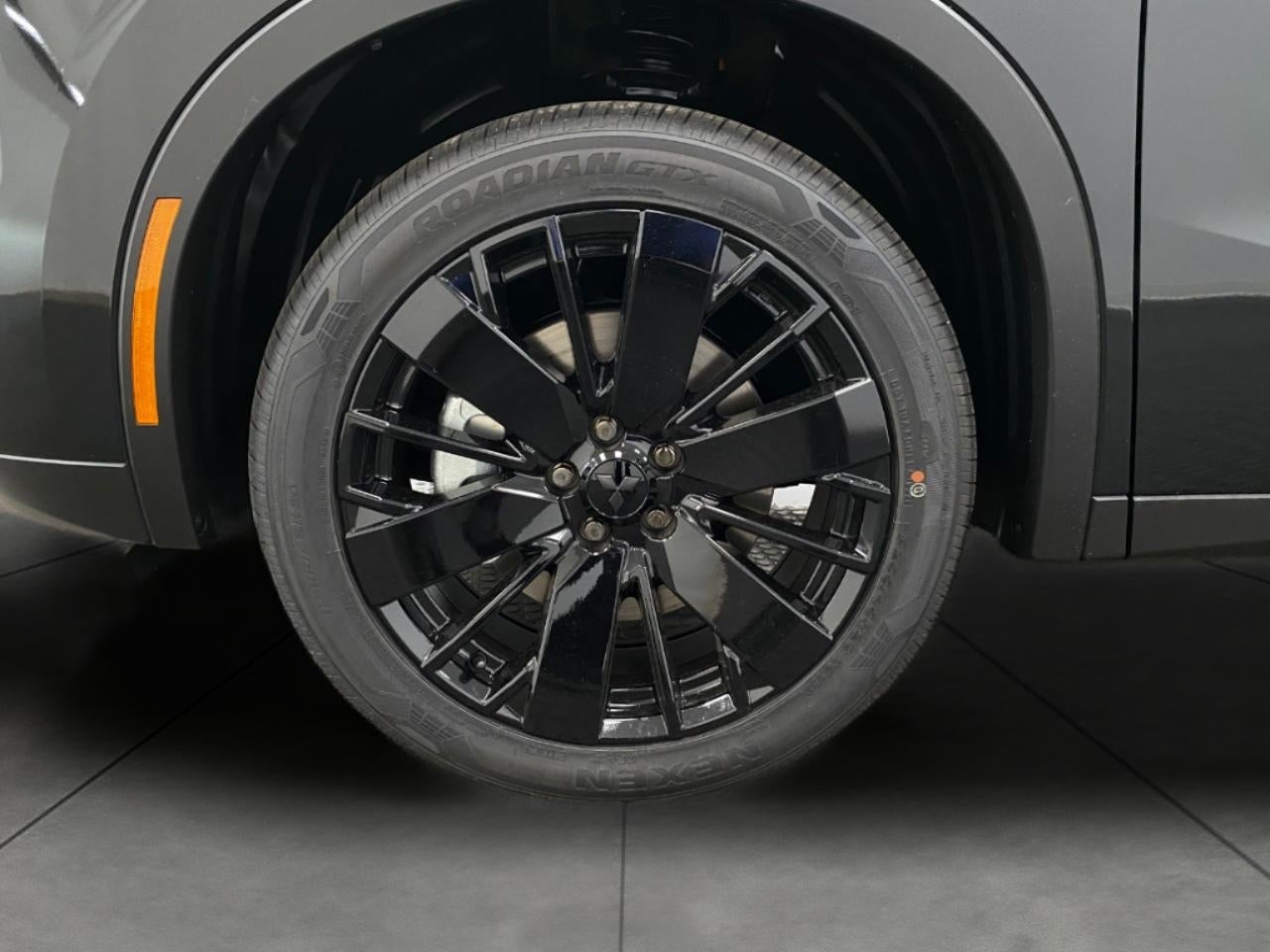 2026 Mitsubishi Outlander LE S-AWC